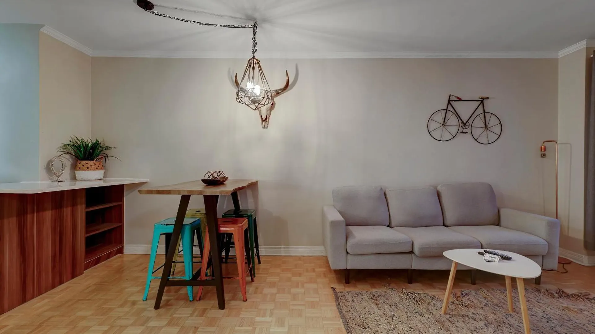 Awesome 1Bedroom Apartment Montreal Downtown Zm3 Canada