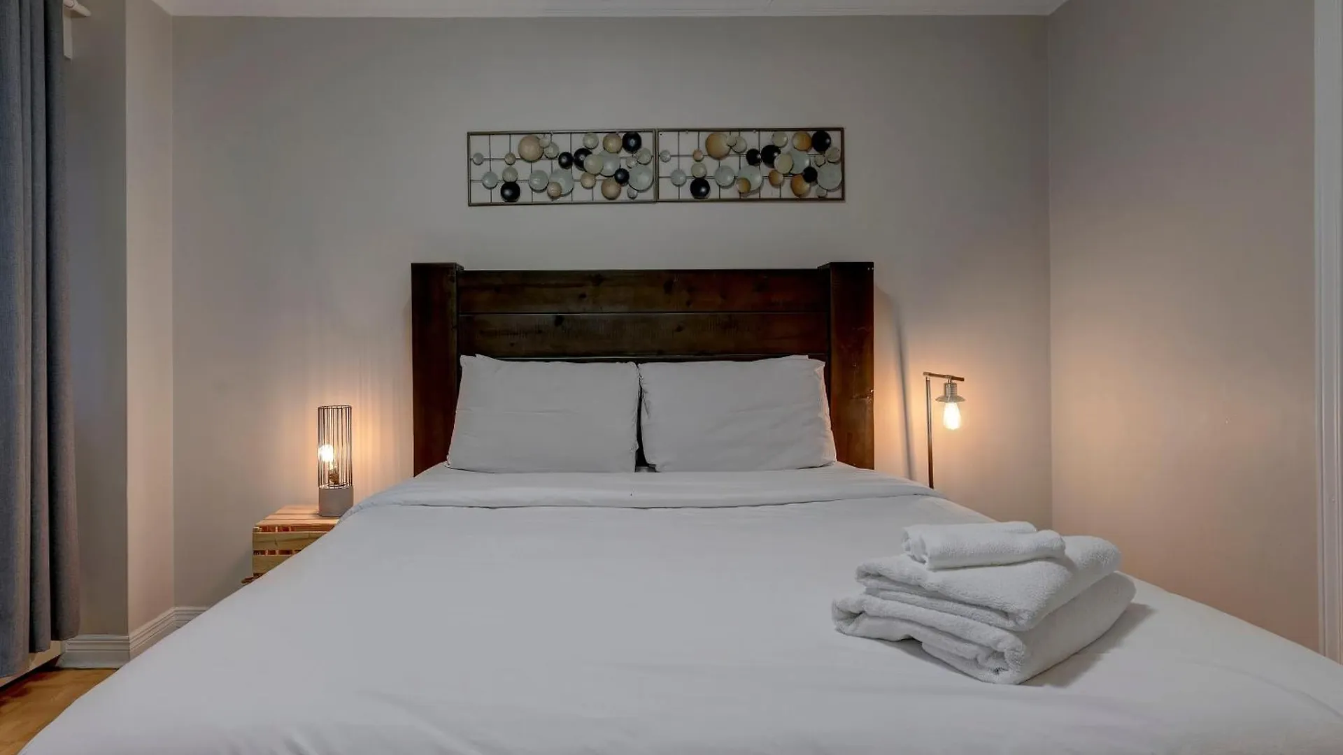 Awesome 1Bedroom Apartment Montreal Downtown Zm3